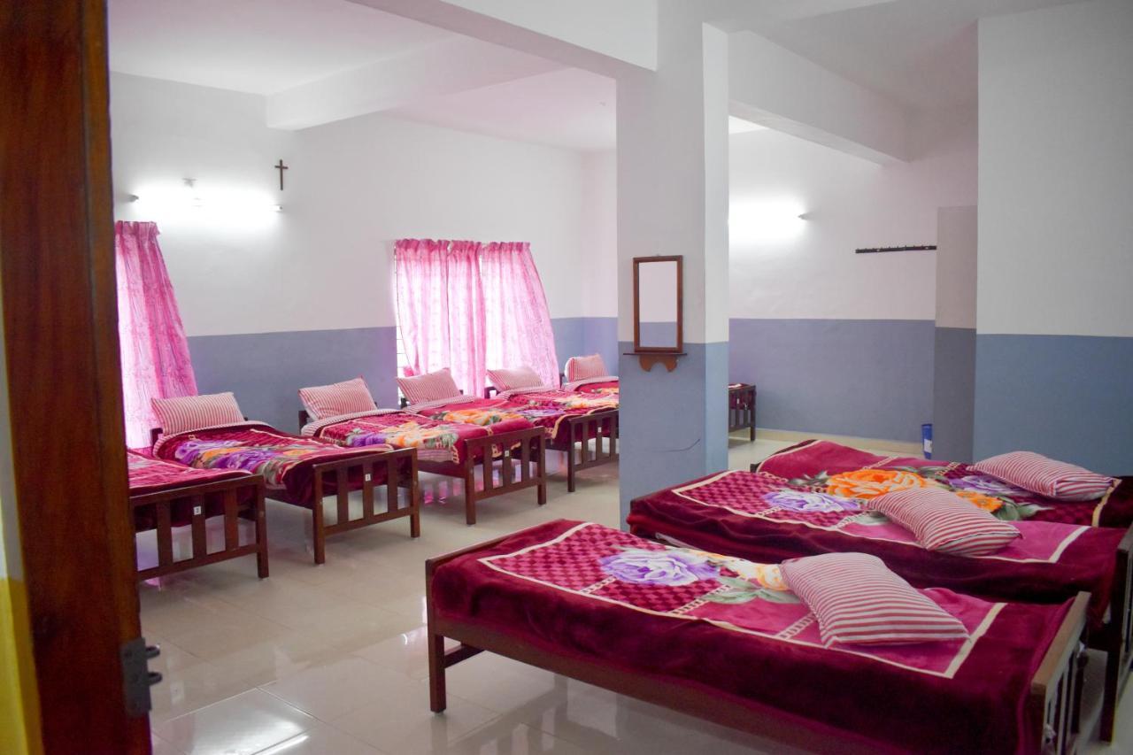 Hotel Ac Mist à Munnar Extérieur photo