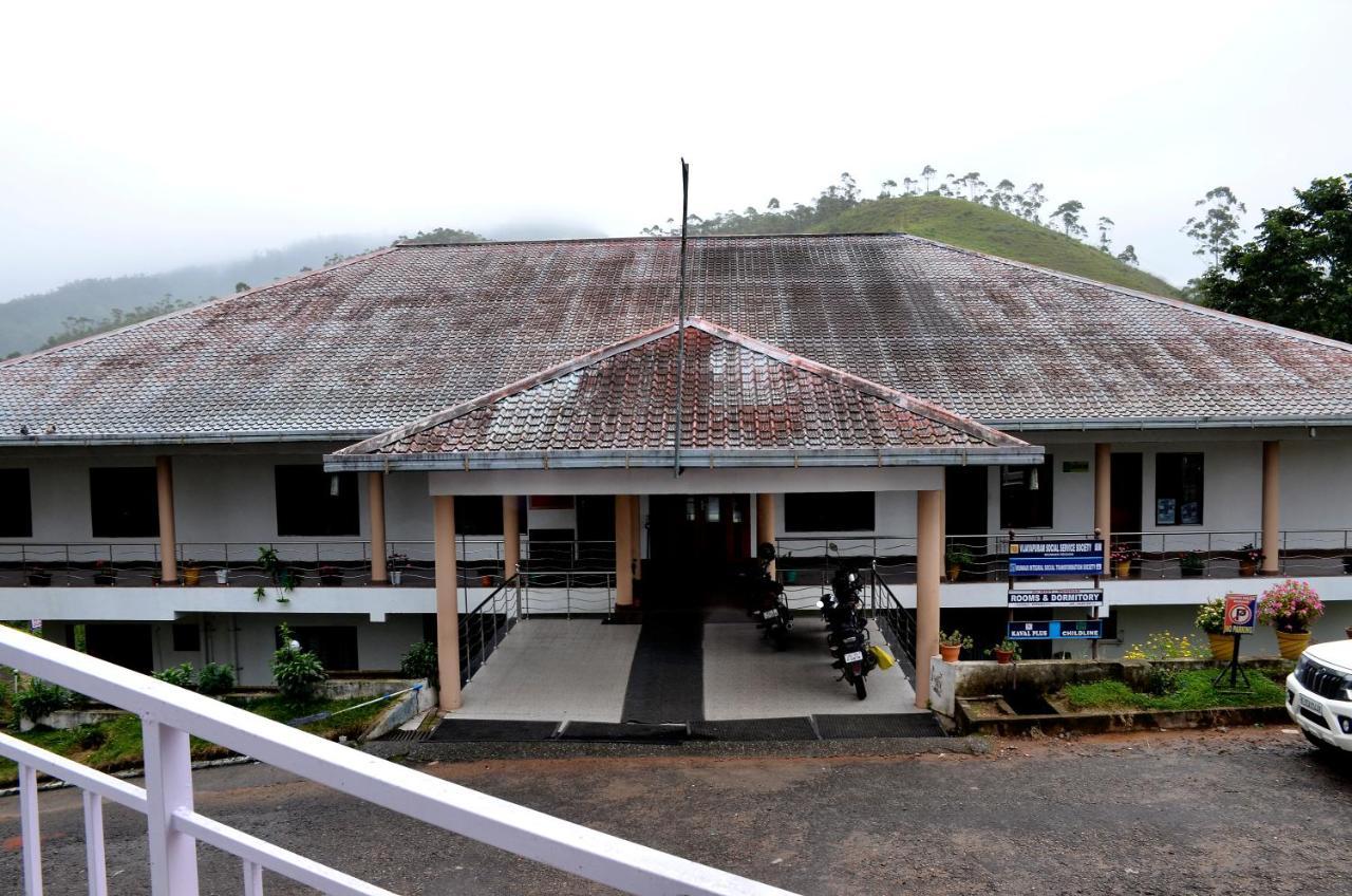 Hotel Ac Mist à Munnar Extérieur photo