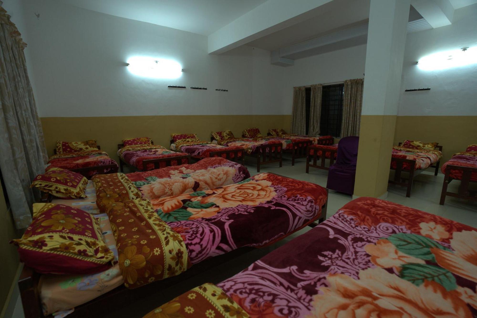 Hotel Ac Mist à Munnar Extérieur photo